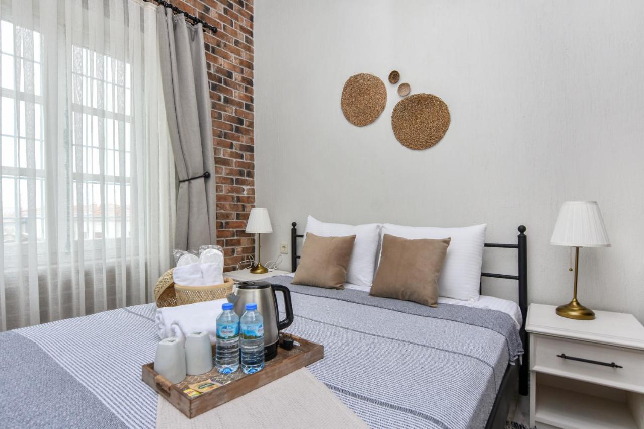 Lunaria Guest House Ayvalik Exterior photo